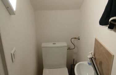 À 1km Plage du Midi et Palais des Festivals - Appartement Centre Cannes avec Cour Extérieur Privée - Photo 32