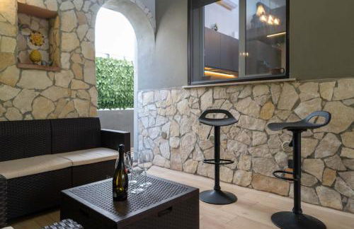 Villa Tea con piscina a pochi passi dal mare - Photo 33