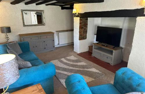 Beautiful Thatched Cottage with Outdoor Pool, Secure Garden, Dog & Family Friendly! Chichester Holiday Properties - Foto 10