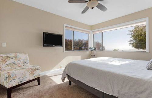 Expansive Ocean-View Retreat with Home Theatre & Spa - Foto 61