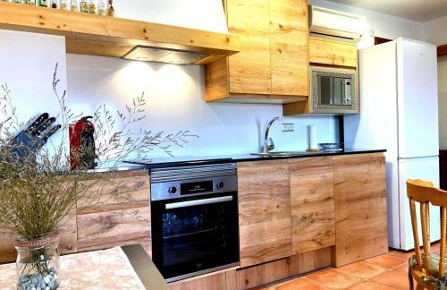 Quiet apartment in the heart of town with a large terrace l'Abatanador - Foto 3