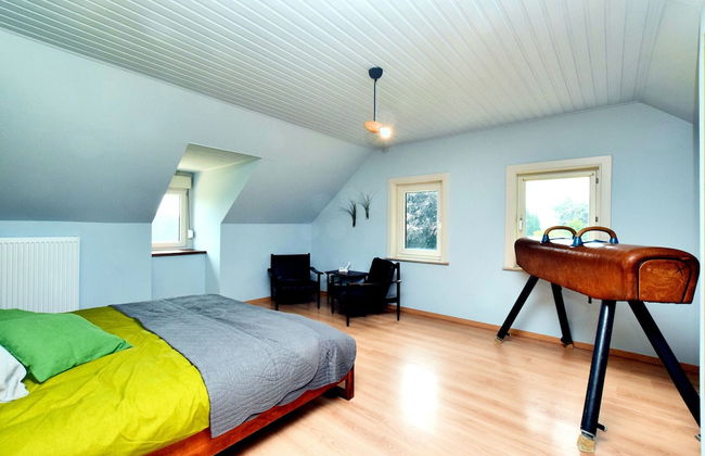 Modern Holiday Home in Flobecq With Garden - Foto 11