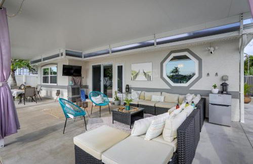 St Pete Vacation Rental Private Pool and Water View - Foto 2