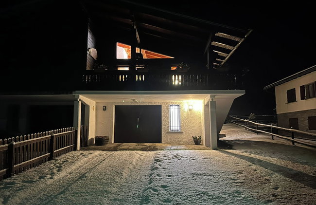 Chalet Soleada With Fireplace and Terrace for 5 - Photo 16