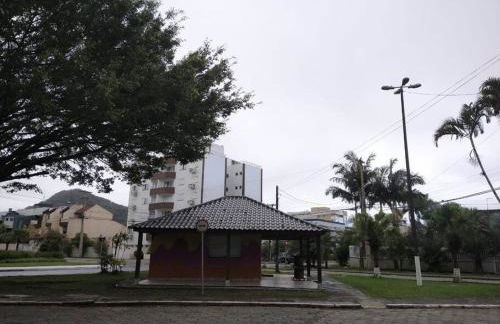 Triplex em Caiobá-Matinhos-Pr a 200 mt do mar - Foto 55