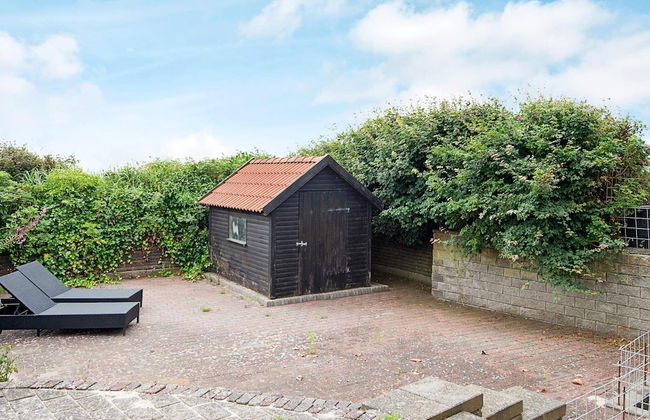 Holiday Home in Esbjerg V - Photo 30