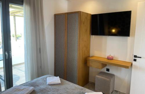 Latramys Suites - Photo 42