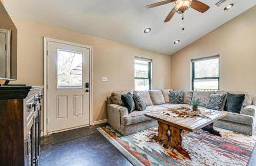 Private 60-Acre Retreat Near Lake Murray and Texoma - Foto 5