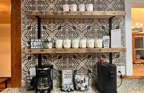 Golden Acres Ranch Hot Tub+Gameroom+Creek & wifi - Foto 65