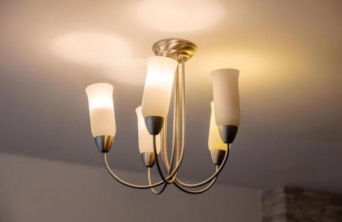 FREE parking, LARGE House for Contractors & Families, Sleeps 7, 25 mins to MANCHESTER & LIVERPOOL - Foto 12