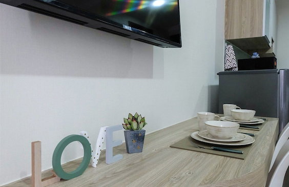Minimalist Studio Menteng Park Apartment - Photo 16
