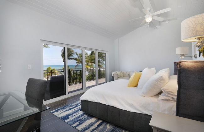 Luxury Beachfront Home With Pool In Islamorada 3 Bedroom Home by RedAwning - Photo 5