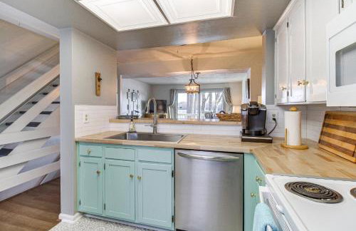 Lakefront Moneta Home with Community Dock! - Foto 7