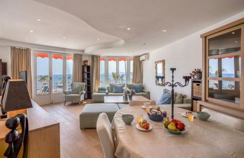 A16 - 2BDR Sea View - City Center - Parking & Terrace - Foto 1