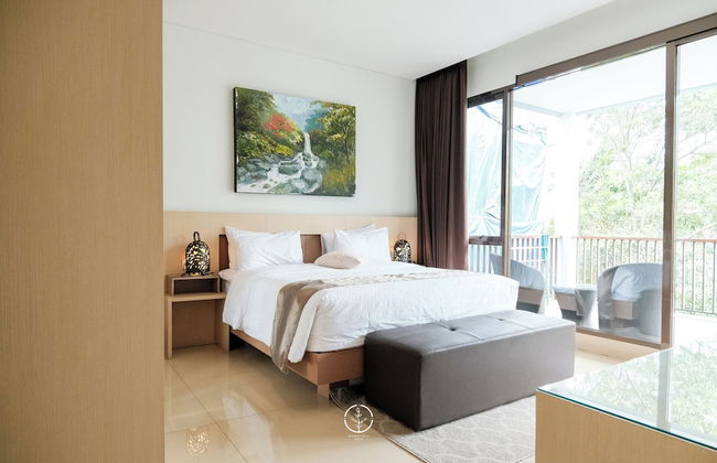 Mentari Hill View 8 BR heated pool and movie room - Photo 10