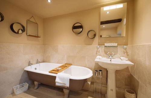 5 bedroom Manor with idyllic countryside views - Foto 13