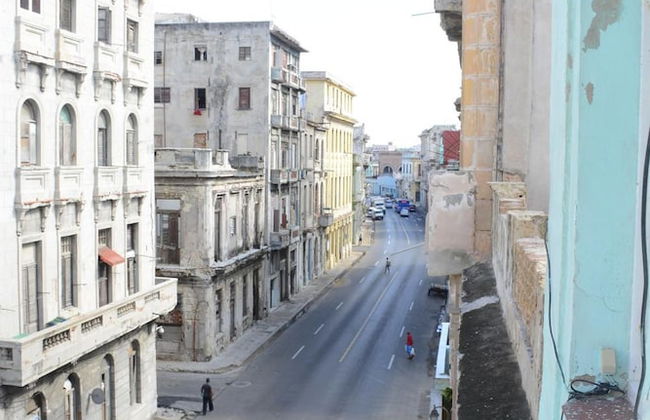 Aparthotel in Havana with terrace - Photo 23