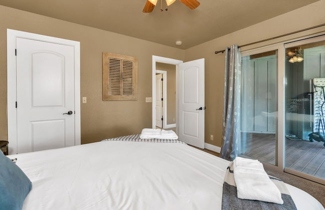 Bass Lake Beauty! 4 BDR Sleeps 16, Lakefront Views - Foto 4