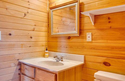 Secluded Luxury Cabin with Hot Tub on 40 Private Acres Near Moorefield, West Virginia - Foto 37