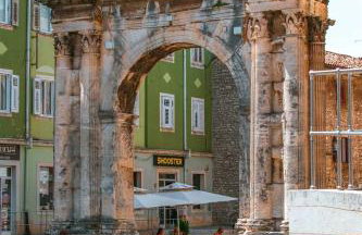 Villa Roža, a beautiful villa with pool close to the beach - Foto 17