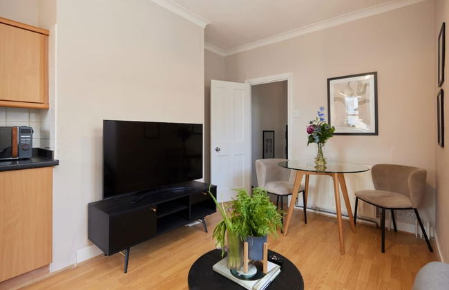 The Leyton Midland Crib - Cozy 2bdr Flat With Study Room Garden - Foto 4