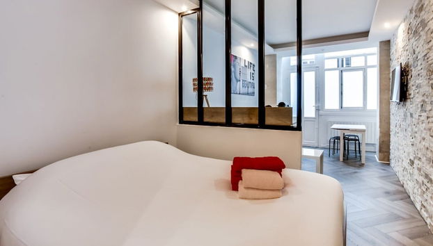 Appartement Cosy Rue de la Chaussee d'Antin - 4P - Foto 3, Habitación