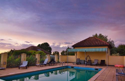 Modern holiday home with swimming pool - Foto 35