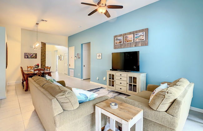 Comrow Castle Magical Getaway - Photo 17