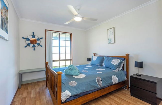 Cable's Beach House - Photo 2