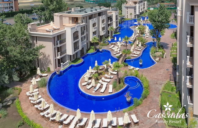 Cascadas Family Resort - Photo 57