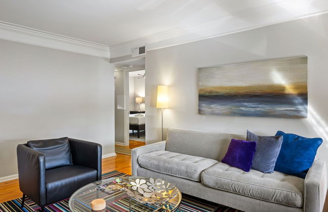 Brookwood Courtyard by BCA Furnished Apt - Foto 18