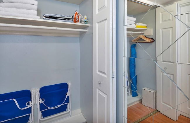 Gorgeous Spot in Hallandale Beach With Pool!! - Foto 12