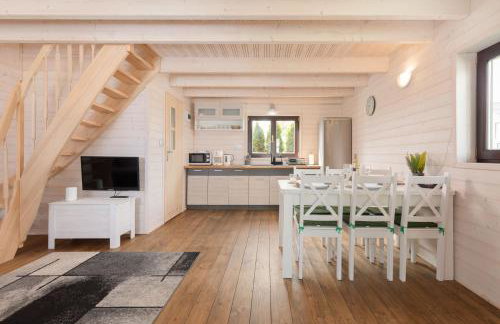 Domek z Ogrodem w Strzeżenicach by Noclegi Renters - Foto 5