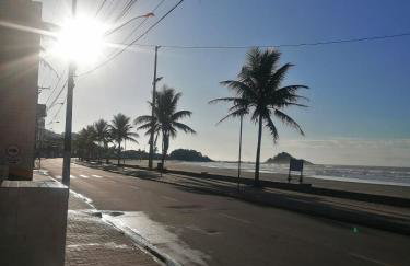 Apartamento, ampla sacada com vista para o mar! - Foto 13