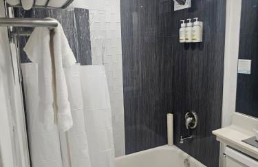 Ocean front paradise studio with ocean view and beach exit - Foto 15