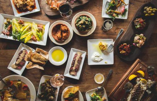 Spacious 4 King Room Belmont Home 2 Living Rooms Walk to Belmont & Vanderbilt Large Dining Table Smart TVs Parking 24 Hr Hospitality Near Music Row & The Gulch 2 miles to Broadway - Foto 24