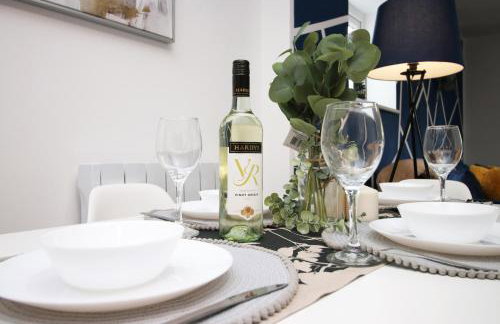 Casa di pietra - Cardiff City centre apartment with patio, Free private parking - Foto 21