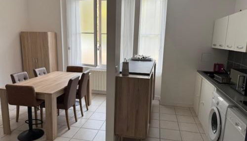 OULLINS T3 COSY 70M2 - 6 Pers 2 Chambre - 2 Mezzanines Métro & centre à Pied - Foto 5