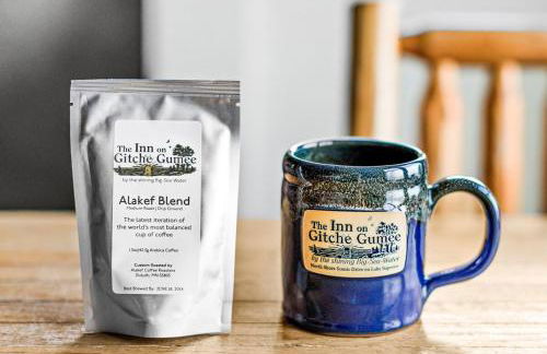 The Inn On Gitche Gumee - The Loons Nest Room - Foto 9