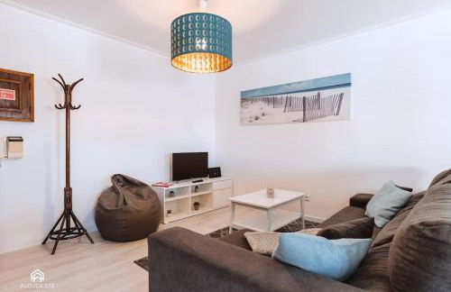 Apartamento Miramar - Piscina e BBQ - Foto 2