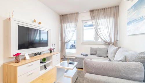 LILY apartment - Flexible SelfCheckins 48- Luxury- Extra big terrace with jacuzzi - Foto 5