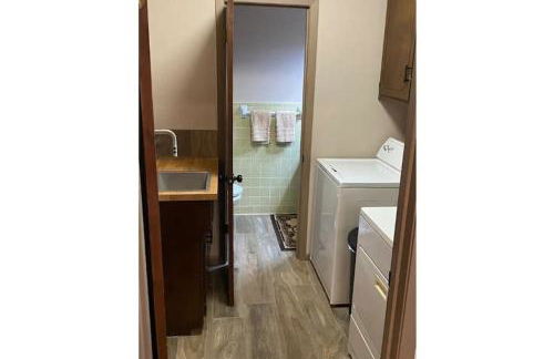 StockYards! Walk 3 Blocks-Ranch House sleeps 8 - Foto 62