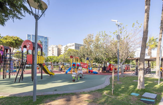 74 Prokymea- Steps From the Sea, Downtown, Balcony - Foto 28