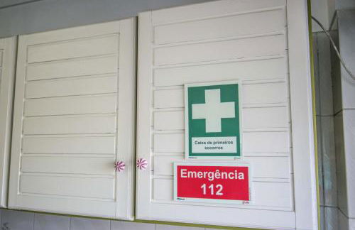 Enjoy Lisbon Cascais Sintra 1200 metres to metro blue line Sintra Rail line Free Parking - Foto 67