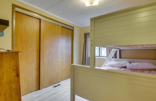 Beachy Lewes Home with Outdoor Shower and Fire Pit! - Foto 21