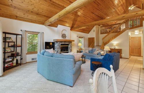 Top of the Hill Cabin by Simple Life Rental - Foto 17