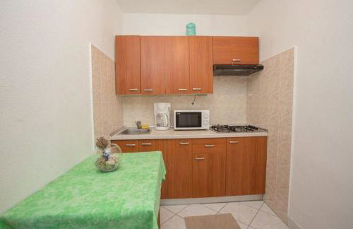 Robinson Erina - Photo 11