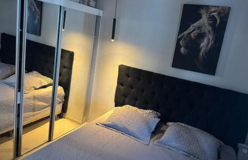 Ideal house for cop 30 - Photo 3