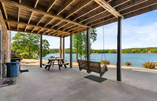 DockTales - Panoramic Views & Private Dock - Foto 14