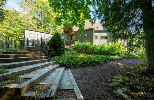 Modern Home Walk to Downtown, Hot Tub & GameRoom - Foto 10